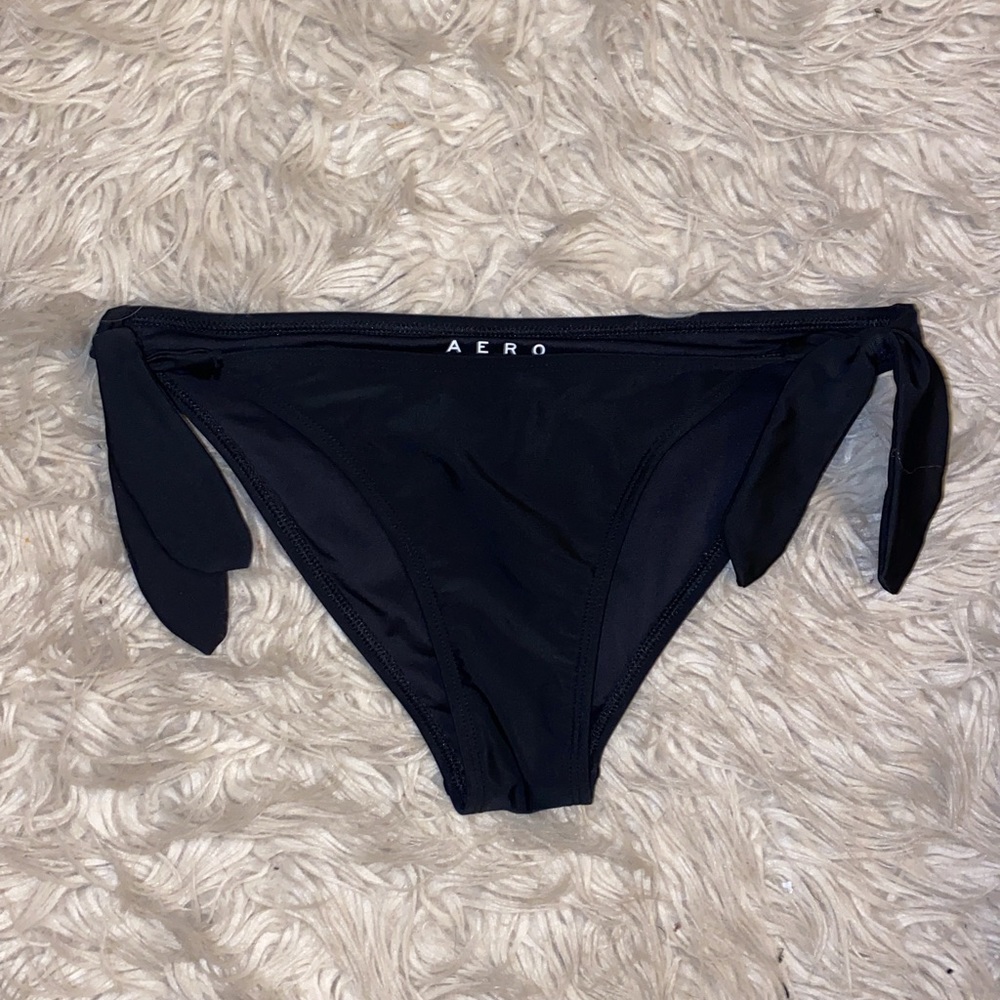 Bikini bottoms